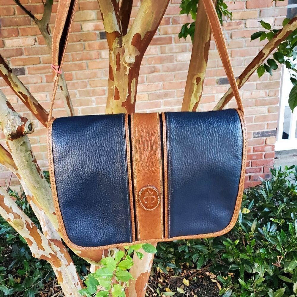 Vintage Daniella Pebbled Faux Leather Shoulder Bag